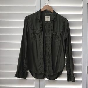 Abercrombie & Fitch Olive Green Button Down S